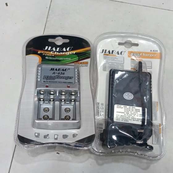 باتری شارژ کن جیابائو مدل a-636